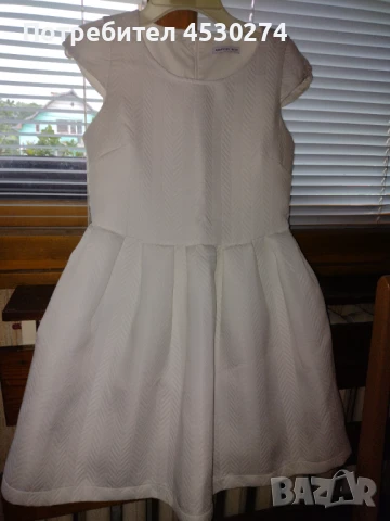 Детски рокли и пола 