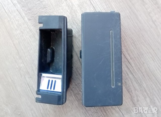 пепелник Audi A6 C6 и C5 -задна врата- ляв/десен, снимка 4 - Друга електроника - 32653663