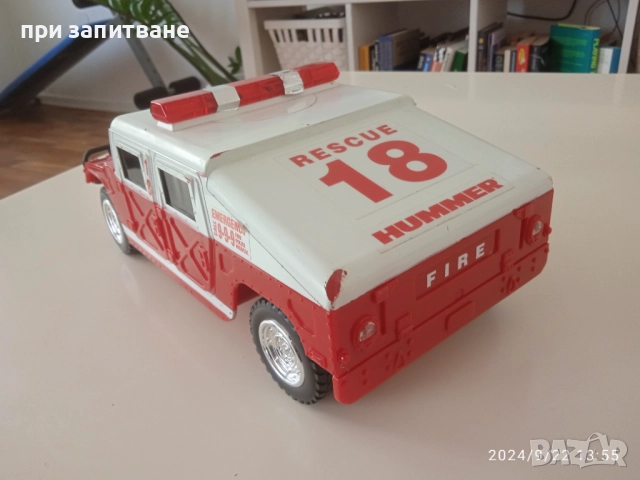 Стара американска брандирана играчка от 1999, Hummer H1, 29 см. и Mercedes ML, 28 см. на Dickie, снимка 8 - Колекции - 48085558