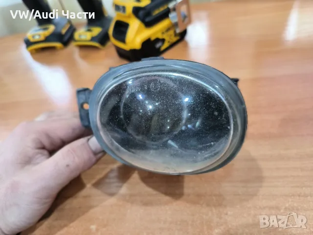 Десен халоген за Сеат Леон Seat Leon 1M0941702A