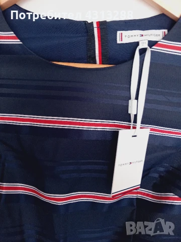 Tommy Hilfinger рокля 13-14г, снимка 4 - Детски рокли и поли - 50523191