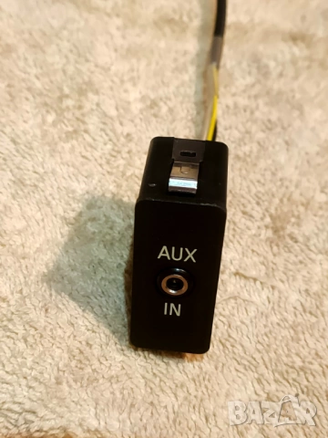 AUX Audio интерфейс вход с окабеляване за BMW E87 E90 X3 X5