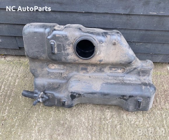 Пластмасов резервоар за ИВЕКО IVECO DAILY 3.5т 2.3 3.0 дизел 504148705 504148855 2010