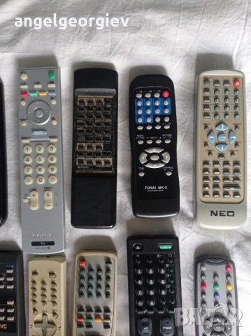 Дистанционни, снимка 3 - Дистанционни - 52653567