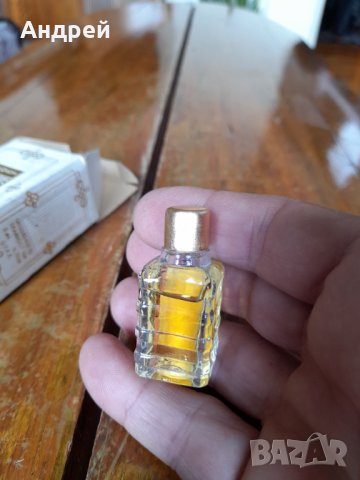 Стар парфюм Мечтание, снимка 4 - Други ценни предмети - 37920722