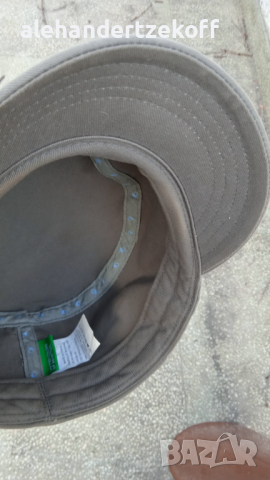 Шапка кепе с козирка military BENETTON с кристали Сваровски , снимка 12 - Шапки - 36407109