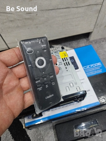 СД Clarion CZ 703E CD/Bluetooth/Aux/USB/Mp3 , снимка 5 - Аудиосистеми - 52397807