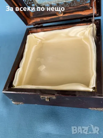 Стара дървена кутия за бижута, снимка 11 - Антикварни и старинни предмети - 49745368