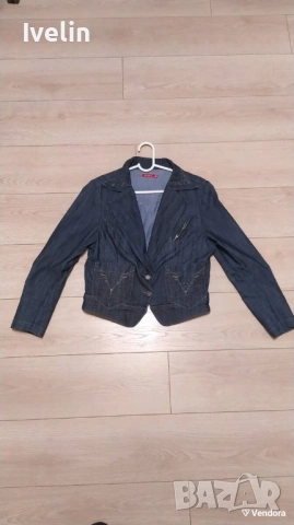 Дамско винтидж сако от дънков материал като ново, синьо, размер L