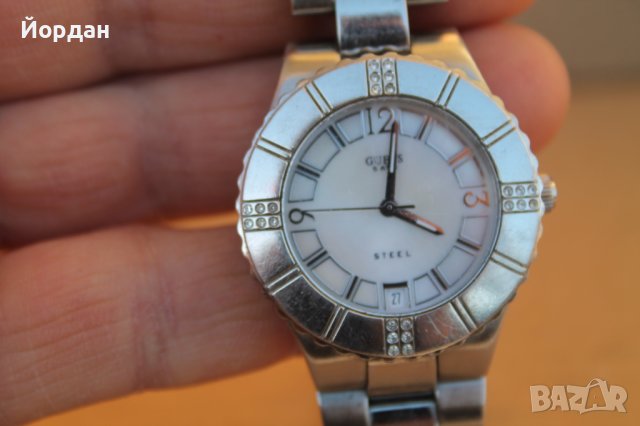 Дамски кварцов часовник ''Guess'', снимка 2 - Дамски - 43559472