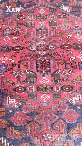 Ръчно тъкан вълнен Ирански килим.Антика за ценители., снимка 8 - Килими - 43698515