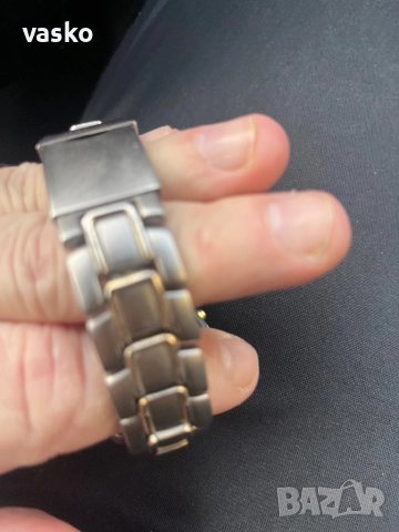 Titan,кварц,перфектен, снимка 3 - Мъжки - 52502524