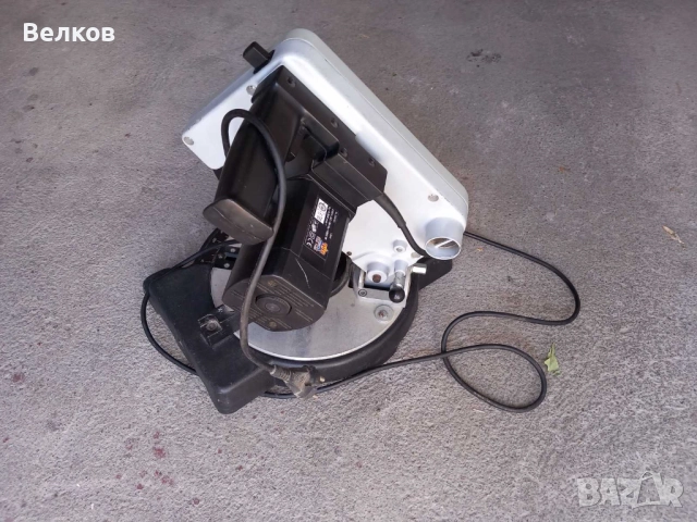 Немска Пендула ф210мм. Повдигащ Циркуляр 1050W Top Craft