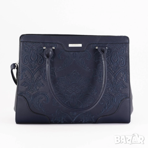 Елегантна дамска чанта с бродирани детайли и много отделения, снимка 4 - Чанти - 52097929