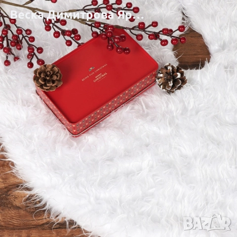 Бяла кръгла плюшена подложка за коледно дърво,елегантна украса за празничния декор., снимка 3 - Други стоки за дома - 52262877