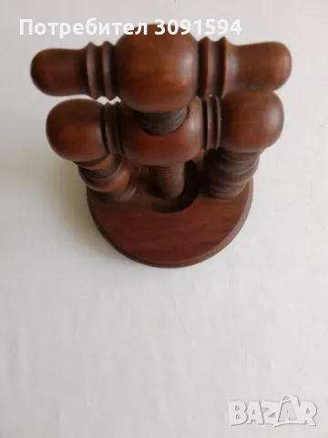 Дъбова преса за орехи ядки 18 век, снимка 13 - Антикварни и старинни предмети - 49632479