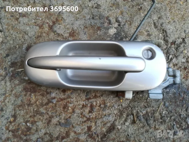 Honda Cr-v Crv Хонда Цр-в Црв 1 предна дясна брава дръжка ( брави дръжки ), снимка 2 - Части - 49855732