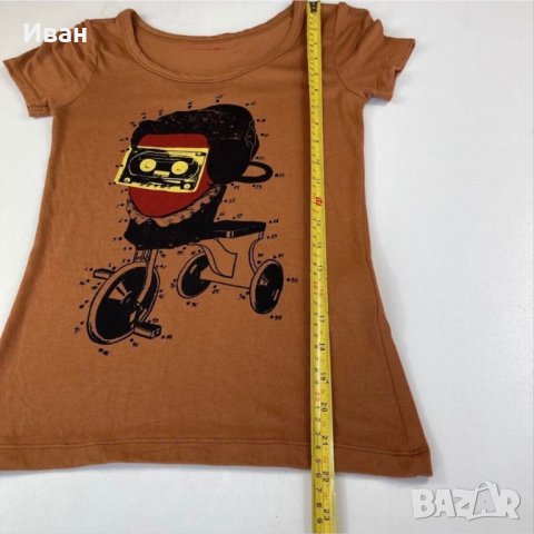 Дамска оригинална тениска Levi’s размер xs, снимка 3 - Тениски - 43033295