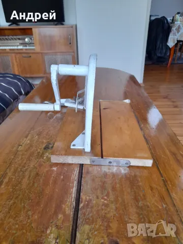 Стар уред за рязане на хляб,колбаси,резачка #4, снимка 4 - Антикварни и старинни предмети - 49730097