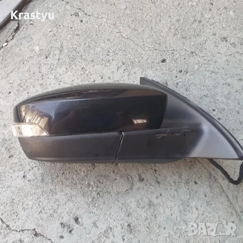 дясно огледало от Шкода Рапид 2016 г , снимка 2 - Части - 47258390