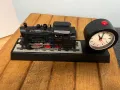 Стар аналогов часовник с влак, снимка 8