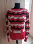 Червен пуловер, снимка 1