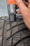 4 броя зимни гуми 215 65 17 Bridgestone , снимка 2