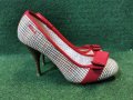 Дамски обувки с ток Miss sixty 40 номер , снимка 1 - Дамски обувки на ток - 39554392