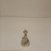 Рядка стара Винтаж фигурка на Уеска дама оригинално ретро ръчно месингово звънче , снимка 4 - Антикварни и старинни предмети - 44915228