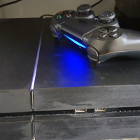 PlayStation 4 1TB конзола и 11 игри към нея, снимка 1 - PlayStation конзоли - 44935568