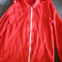 Спортен екип червен, снимка 1 - Спортни дрехи, екипи - 32665077