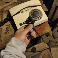 Работещ стар телефон- перфектно състояние . , снимка 7 - Антикварни и старинни предмети - 37130639