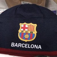 зимна шапка Барселона  нова универсален размер, снимка 1 - Шапки - 43050099