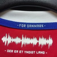 Дания Ериксен оригинална футболна тениска фланелка Denmark Eriksen Hummel L Euro 2020, снимка 5 - Тениски - 43093673
