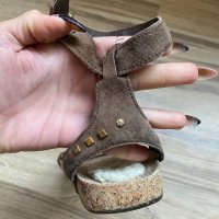 Оригинални дамски кожени сандали UGG ! 37 н, снимка 6 - Сандали - 29754348