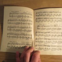 Стара колекция - Мелодични етюди за акордеон свитък 1 - издание 1960 година - обработени и нотирани , снимка 2 - Акордеони - 26839595