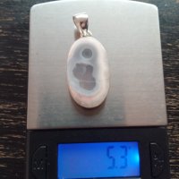 Сребърна висулка с естествен камък, снимка 1 - Колиета, медальони, синджири - 33194867