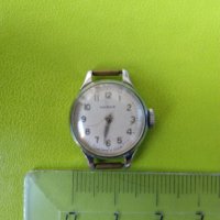 Стар дамски часовник Чайка, снимка 2 - Антикварни и старинни предмети - 37131958