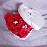 Декорация с ароматни сапунени рози , снимка 3 - Подаръци за жени - 44876281