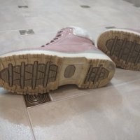 Обувки, снимка 4 - Дамски боти - 44005089