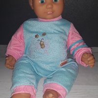 Бебе, снимка 1 - Кукли - 26947814