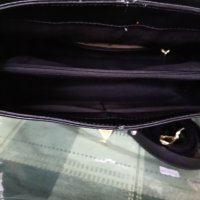 Нова, дамска, черна, кожена чанта, снимка 6 - Чанти - 37199330