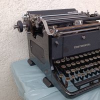 Стара пишеща машина Continental - Made in Germany - 1954 година - Антика, снимка 3 - Антикварни и старинни предмети - 39491413