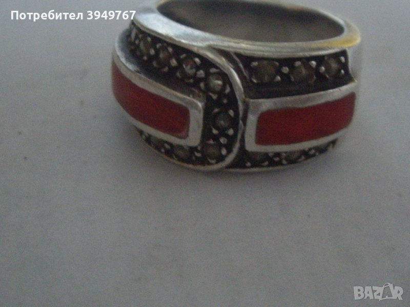 Много интересен ,стар сребърен пръстен., снимка 1