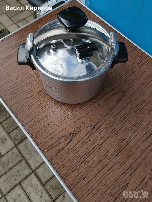 Тенджера под налягане от соца СССР производство 6 литра , снимка 1