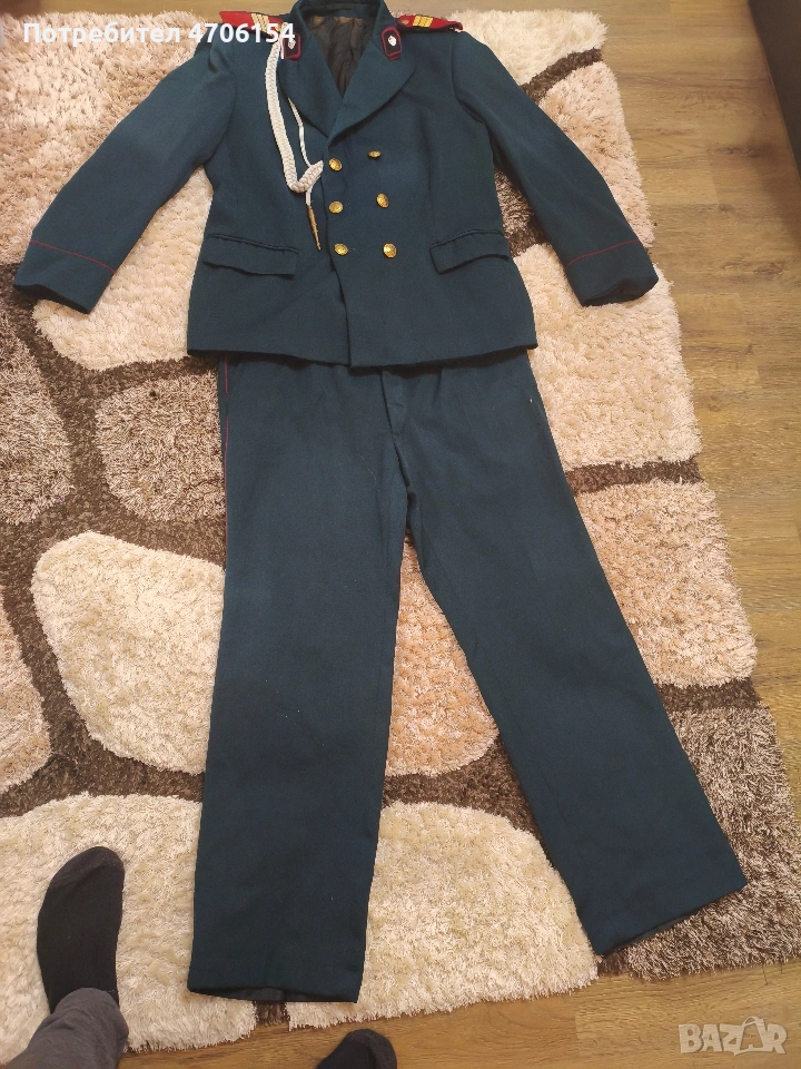 Парадна военна униформа , снимка 1