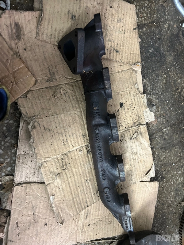 изпускателен колектор Mercedes 270 CDI W203 W210 W163 Sprinter 6121420101, снимка 1