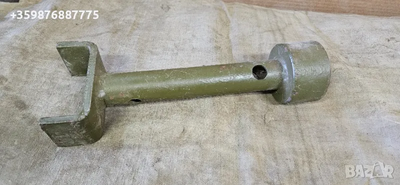 Инструменти Инструмент ключ ключове ретро военни военен руски руско трактор , снимка 1