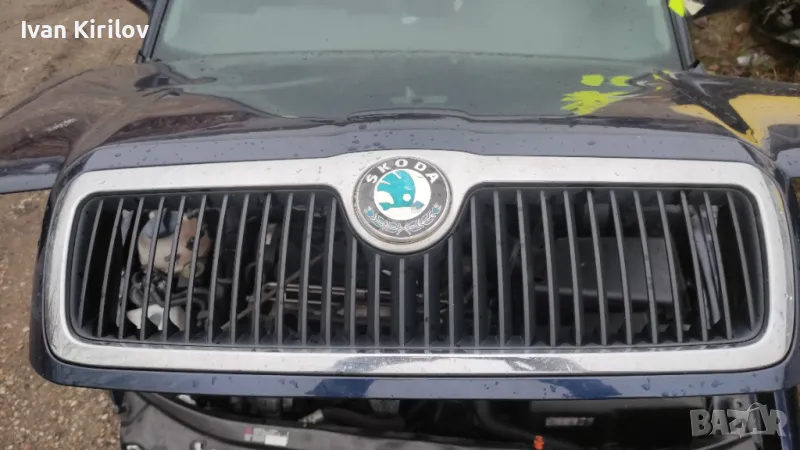 Решетка преден капак за Skoda Octavia , снимка 1