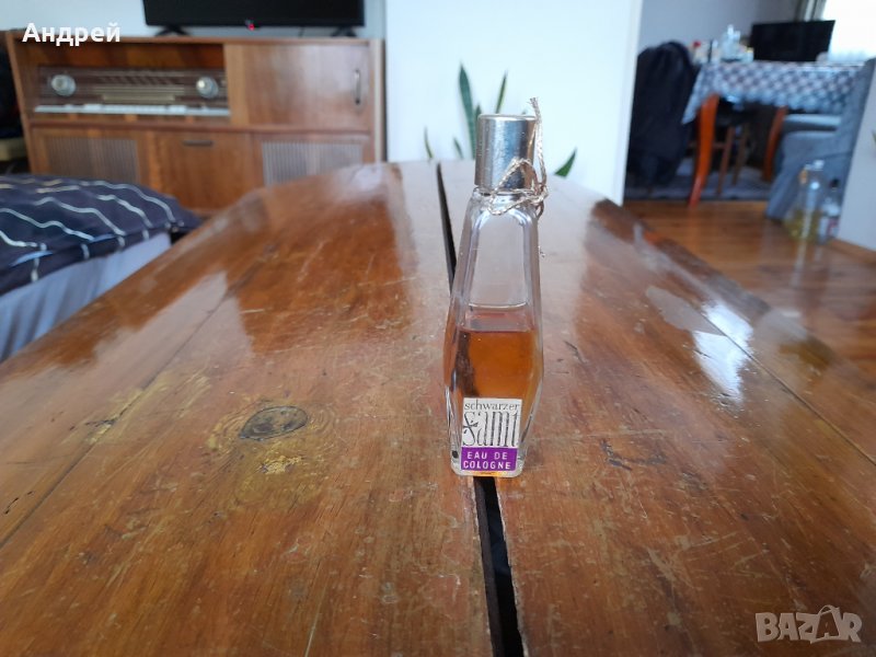 Стар одеколон Schwarzer Samt, снимка 1